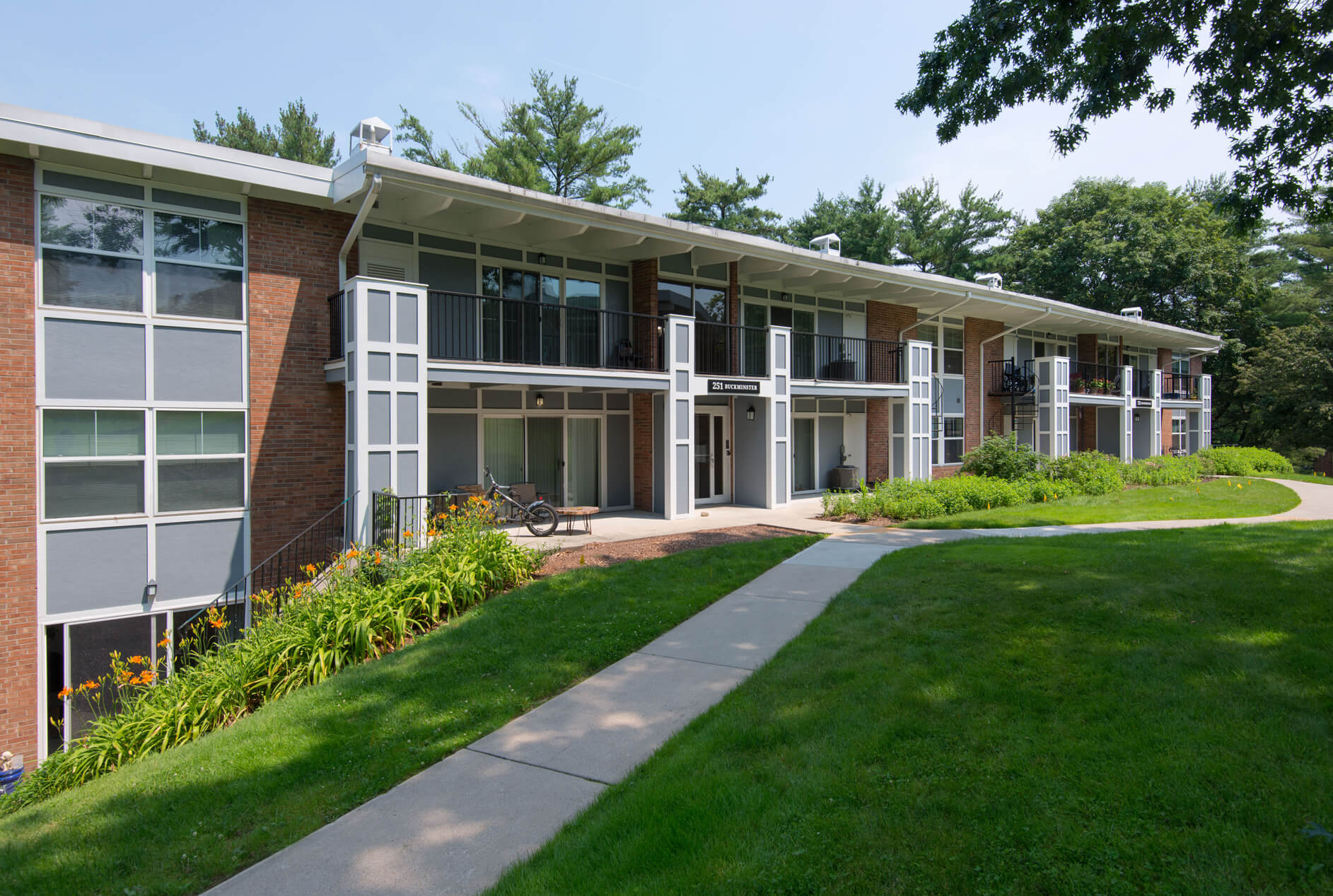 The Commons at Windsor Gardens – photo 2