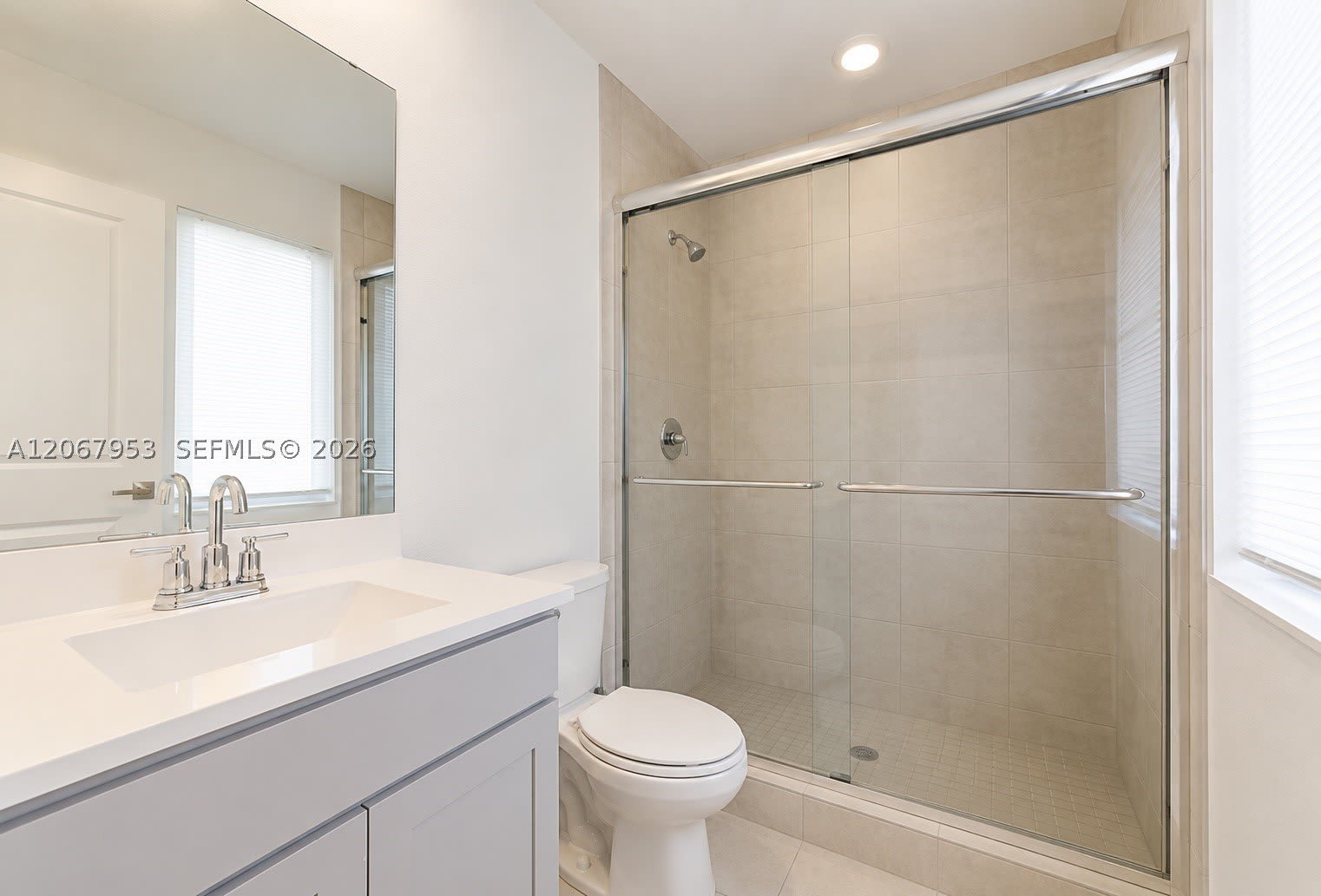1056 SE 23rd Ave – photo 5