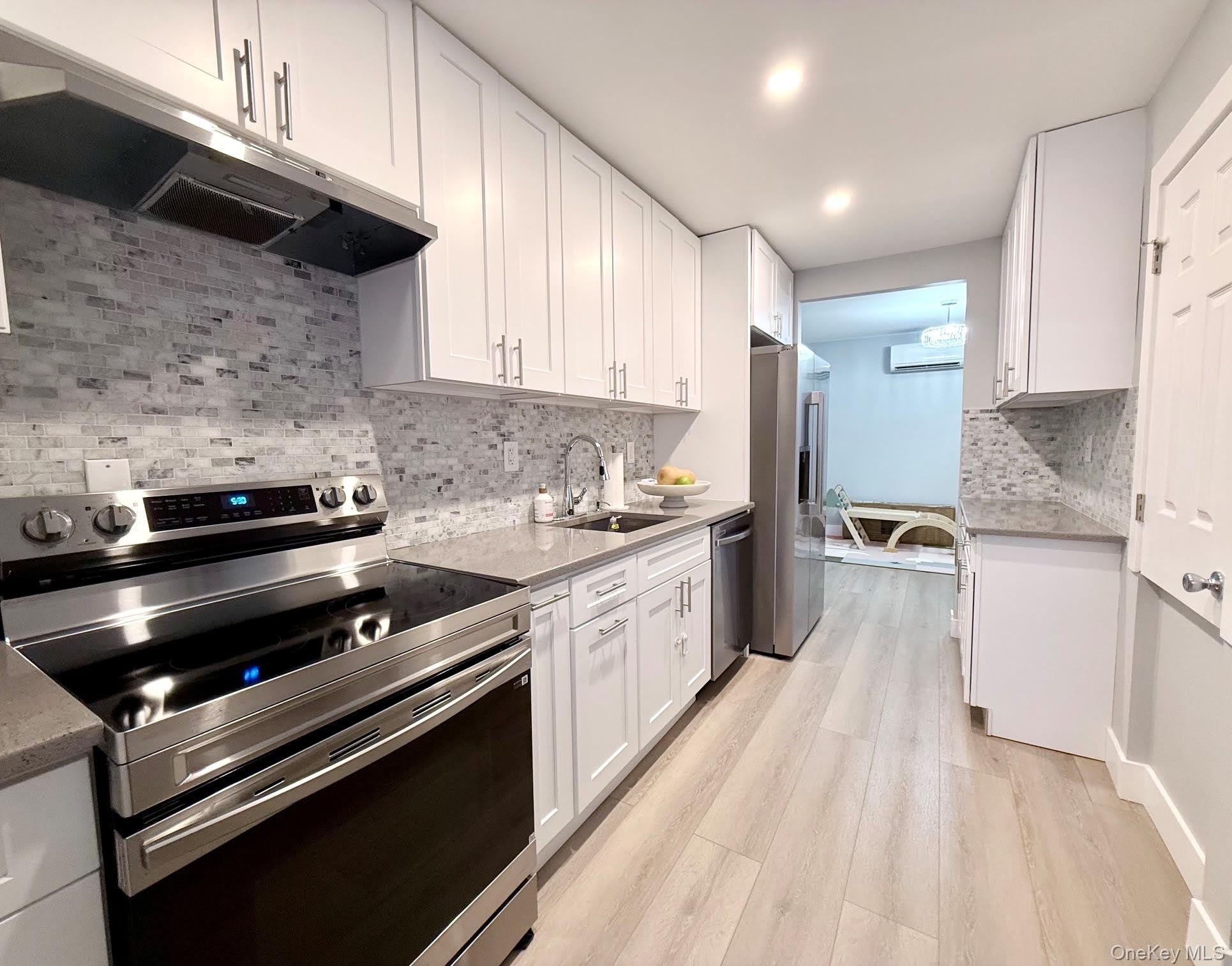 61-60 69th Lane – photo 1