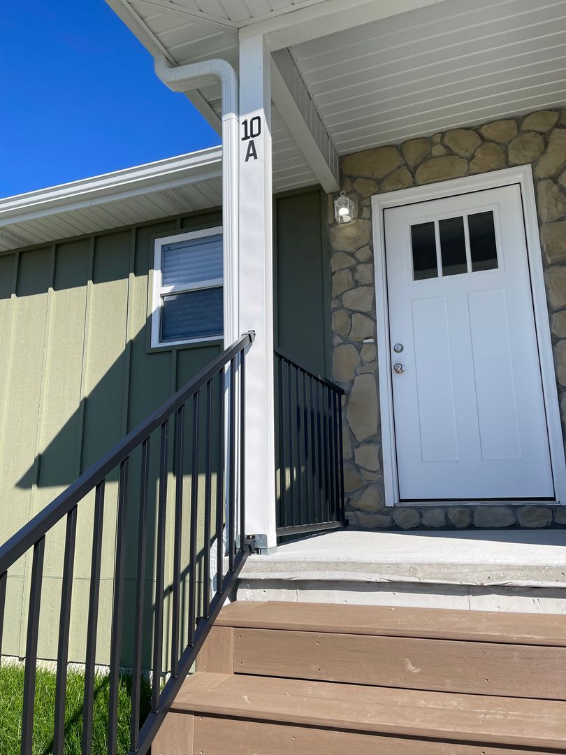 Lease Up Special – Brand-New 2 Bed, 2 Bath House in Kimberling City- Year Round Vacation Home – photo 4