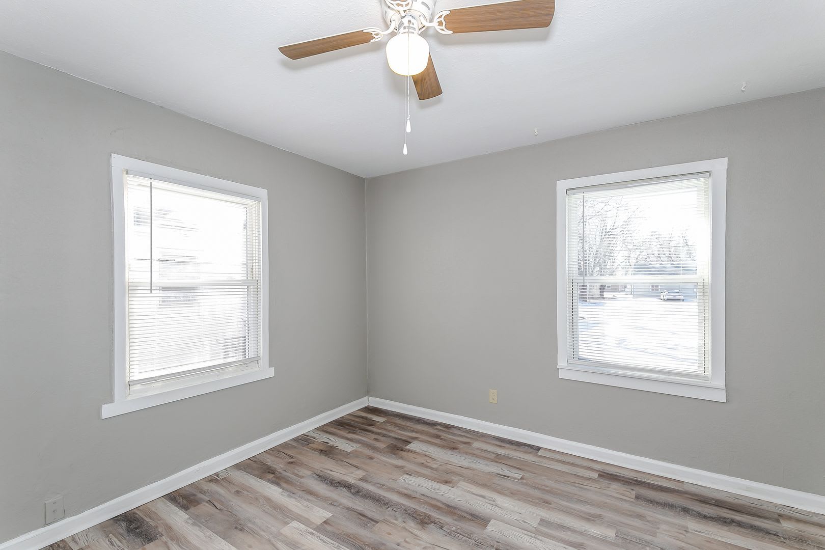 Affordable 1 Bedroom Duplex – photo 5