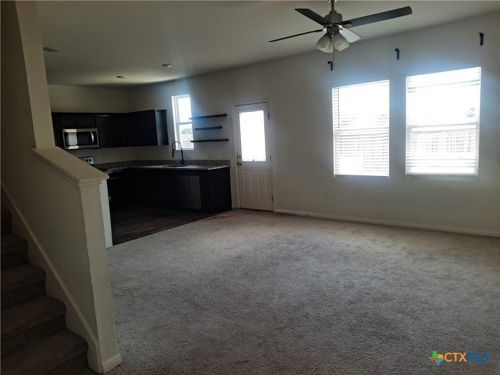 225 Rainey Drive – photo 4