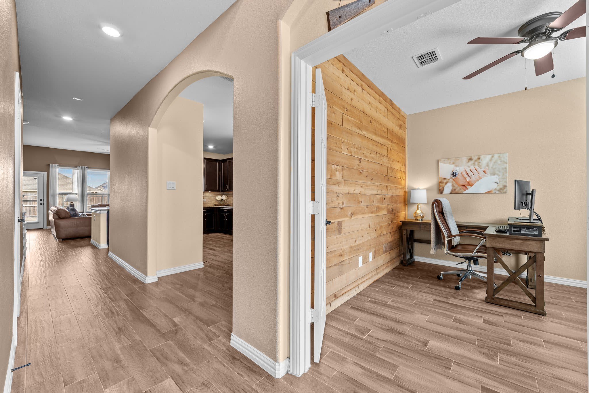 910 Black Hawk Drive – photo 4