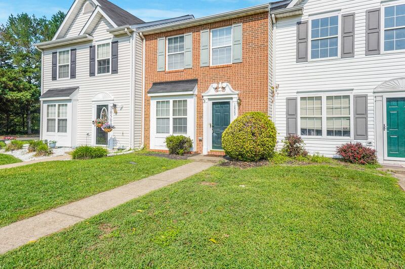 10502 Guilderland Court – photo 3
