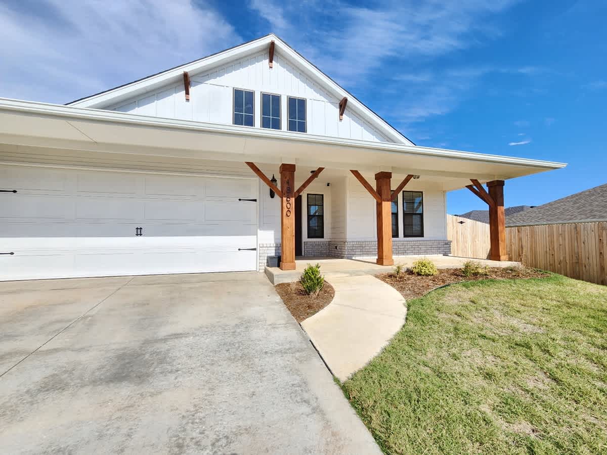 18600 Luna Drive – photo 2