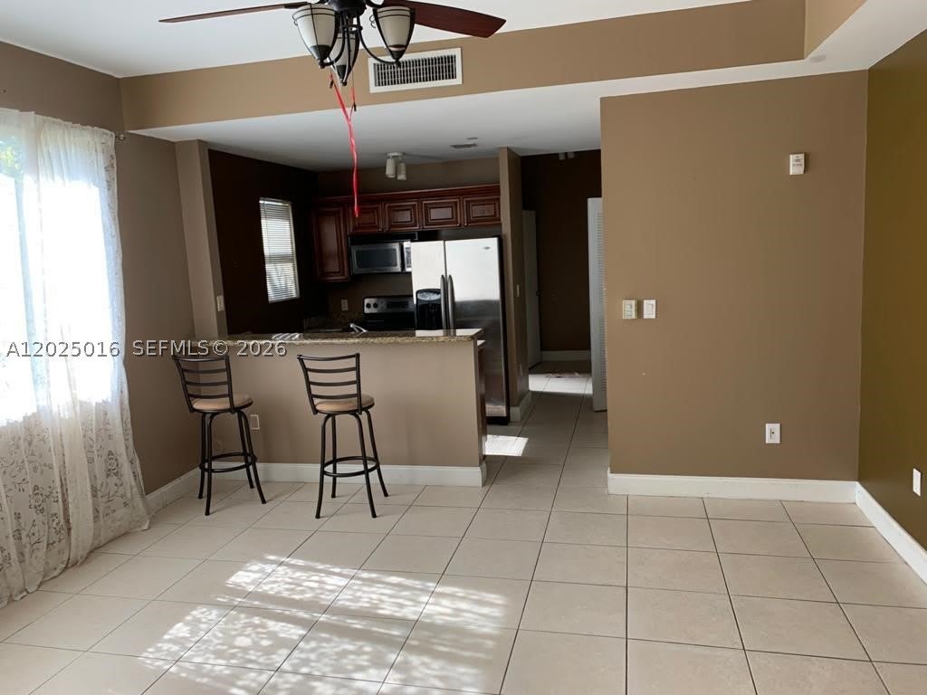 400 SW 2nd St – photo 2