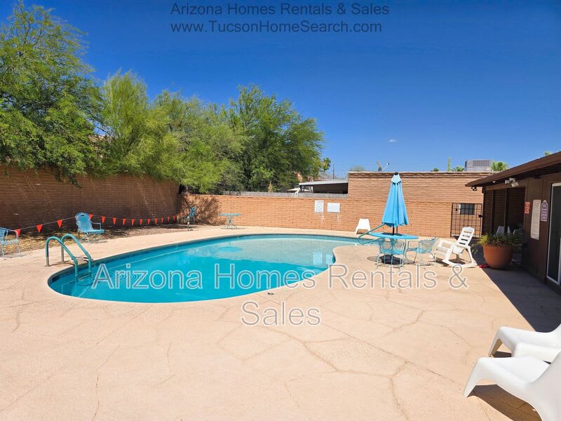 510 W Calle Lago – photo 2