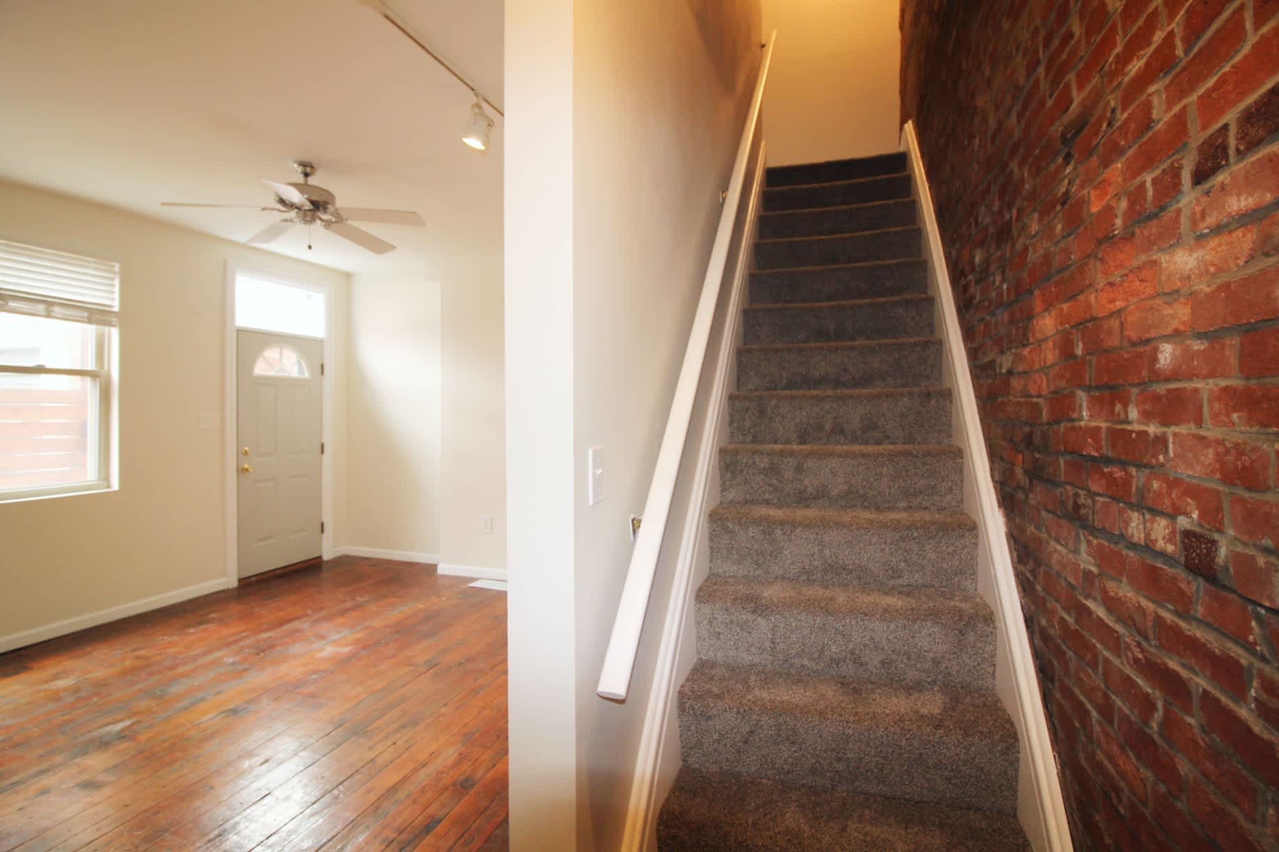 2104 Carey Way – photo 4