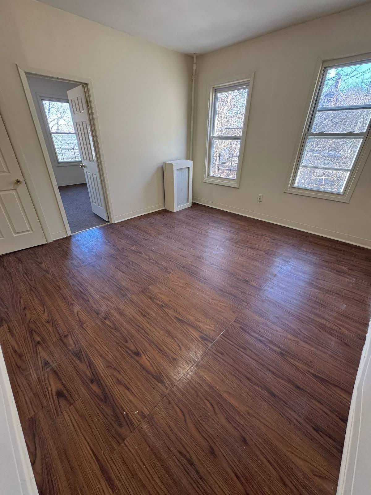203 N 9th Ave – photo 1