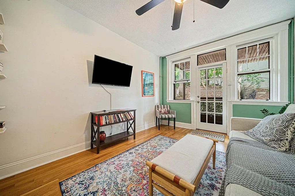 155 Strathmore Rd Apt 12A – photo 2