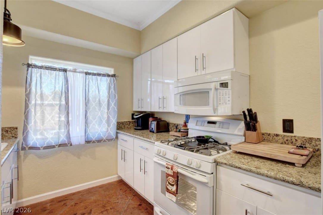 481 Benedict (Casita) Drive – photo 5