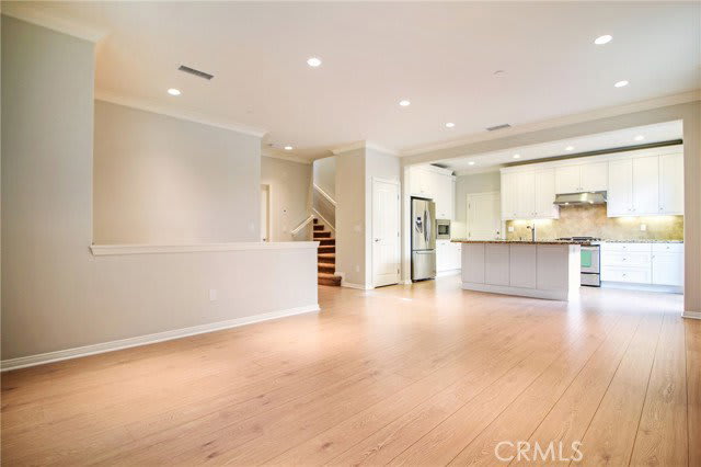 75 Thornhurst – photo 3