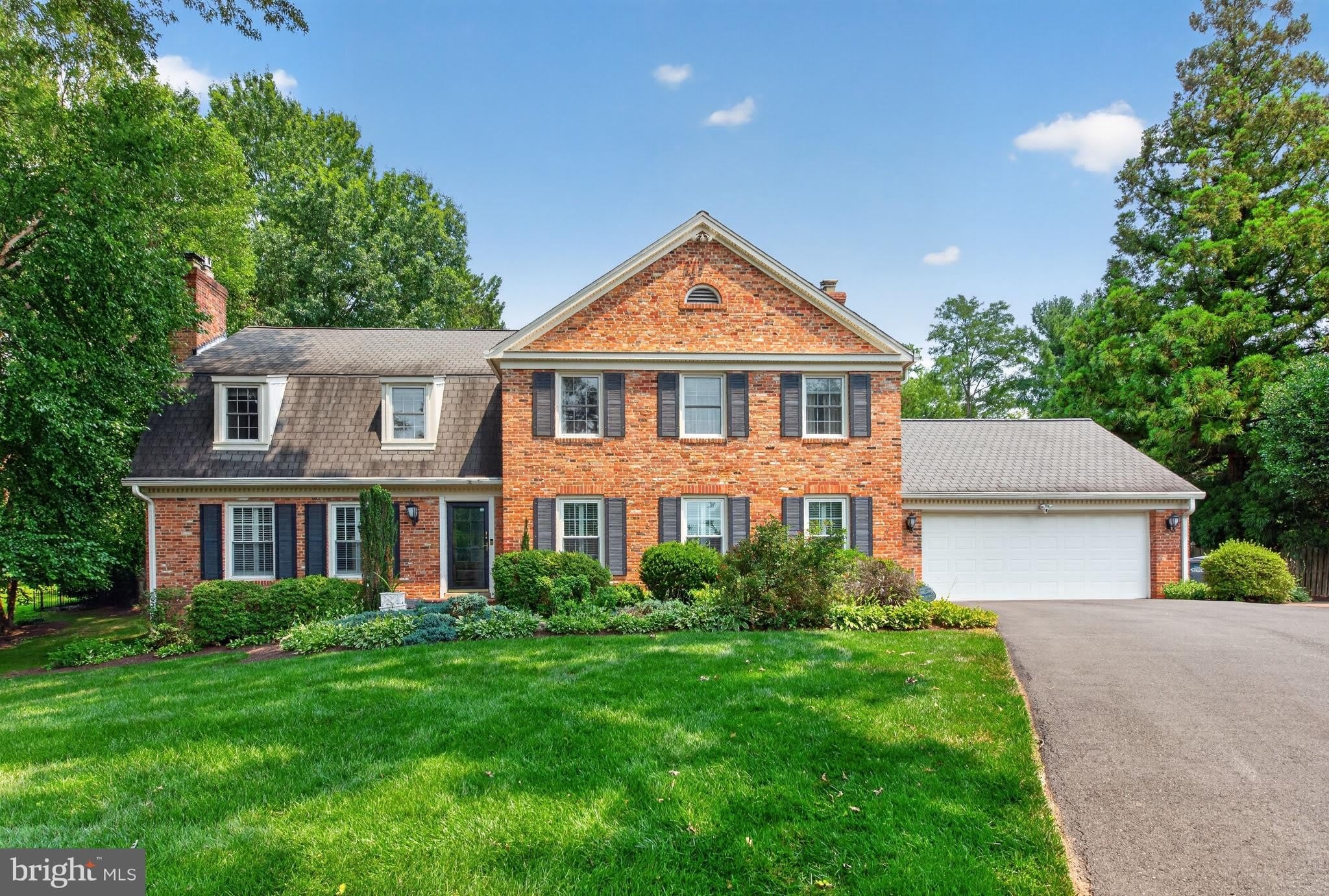 1022 Delf Drive – photo 1