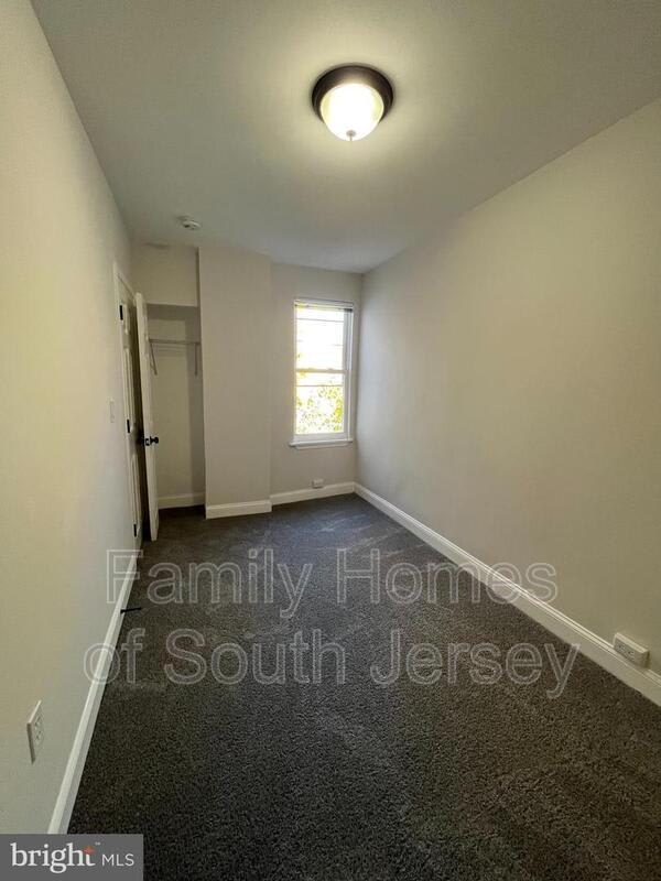 3205 Latona St – photo 3