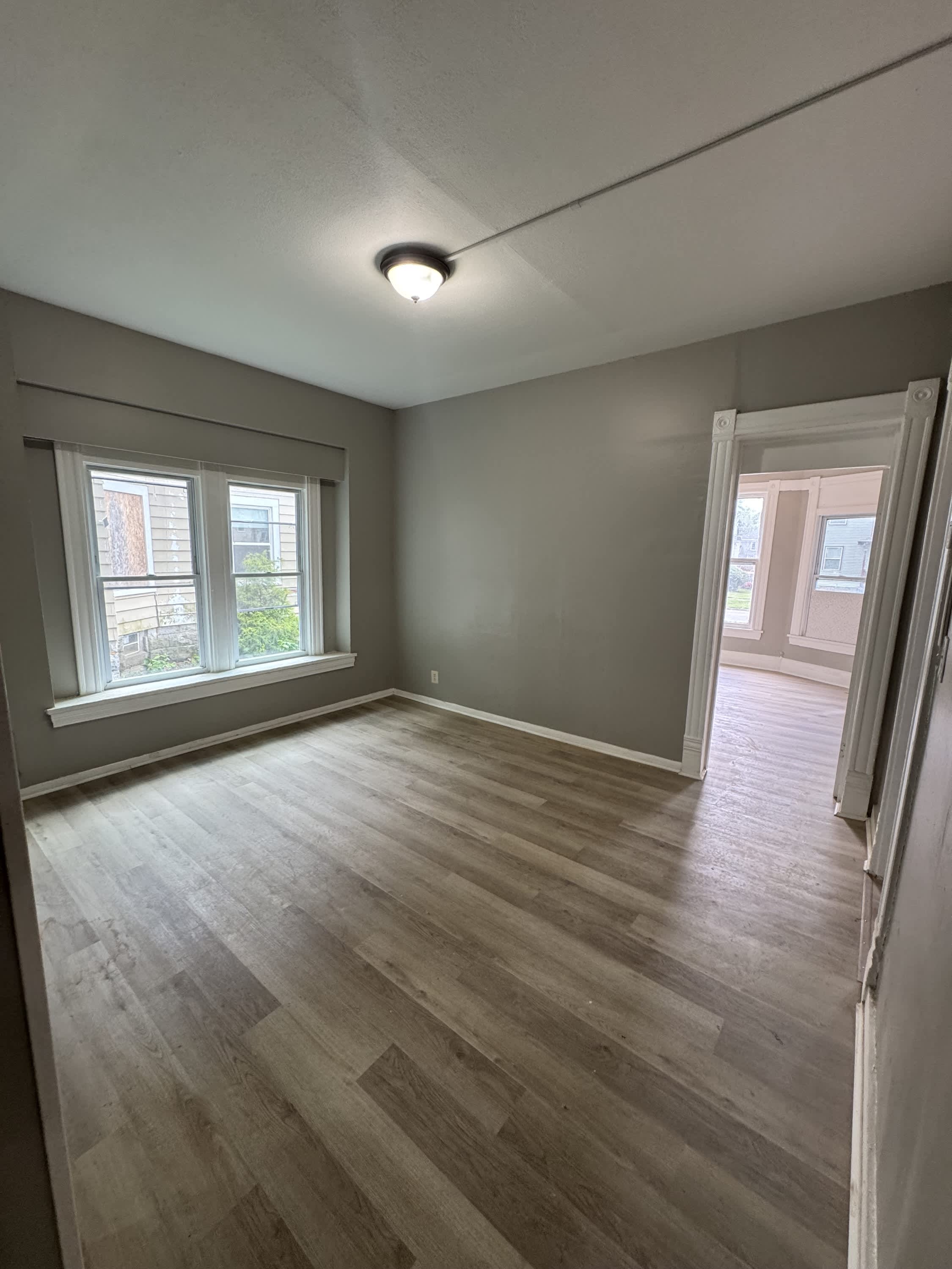 207 McLennan Avenue – photo 2