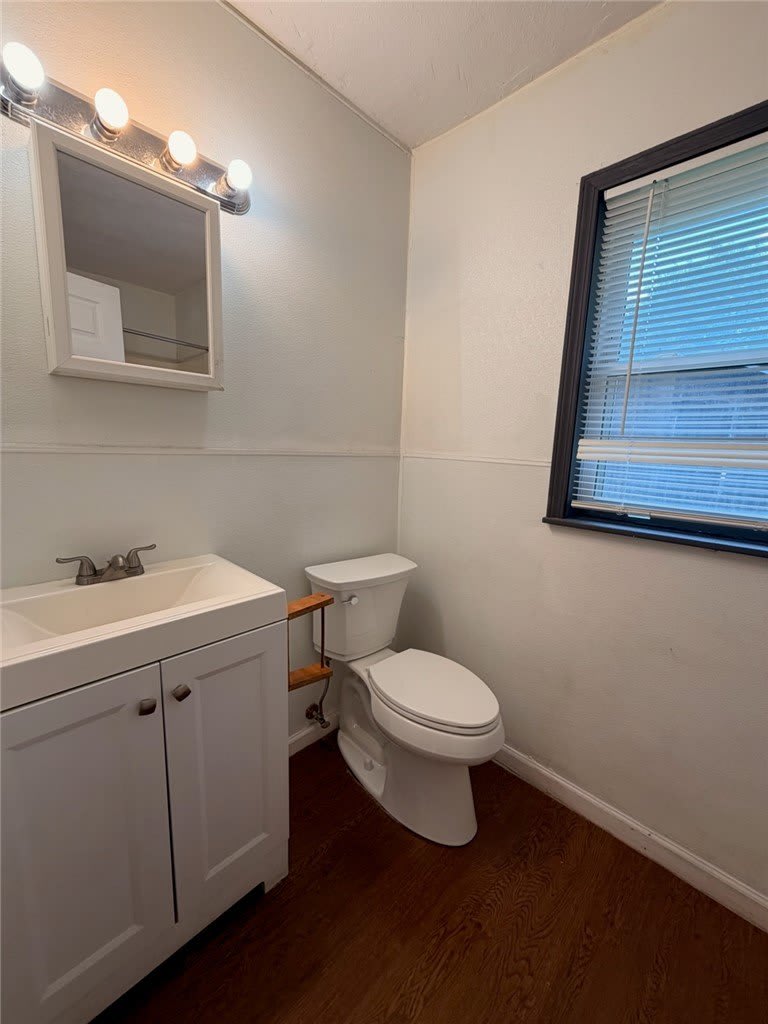 217 E Adobe Street – photo 2