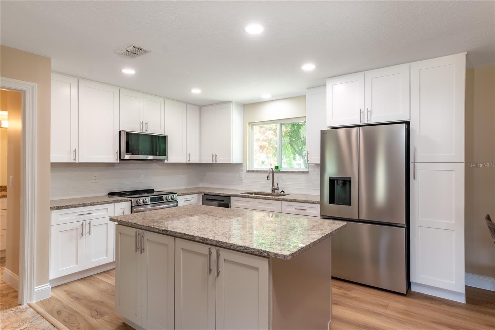 10886 SW 90TH Terrace – photo 4