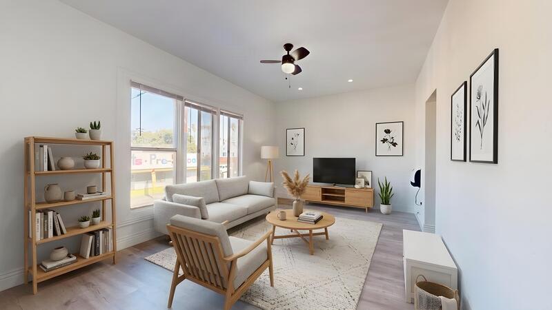 2318 West Jefferson Boulevard – photo 1