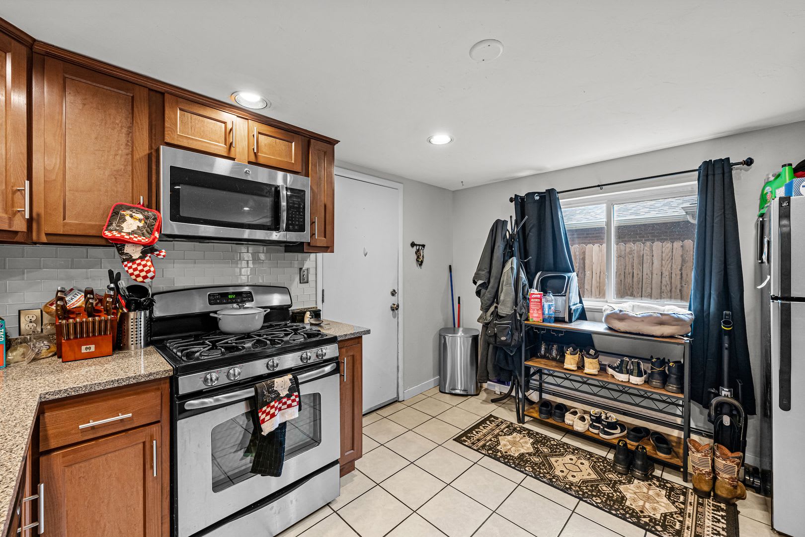 2Bed/1Bath in the Heart of Sloan’s Lake! – photo 3