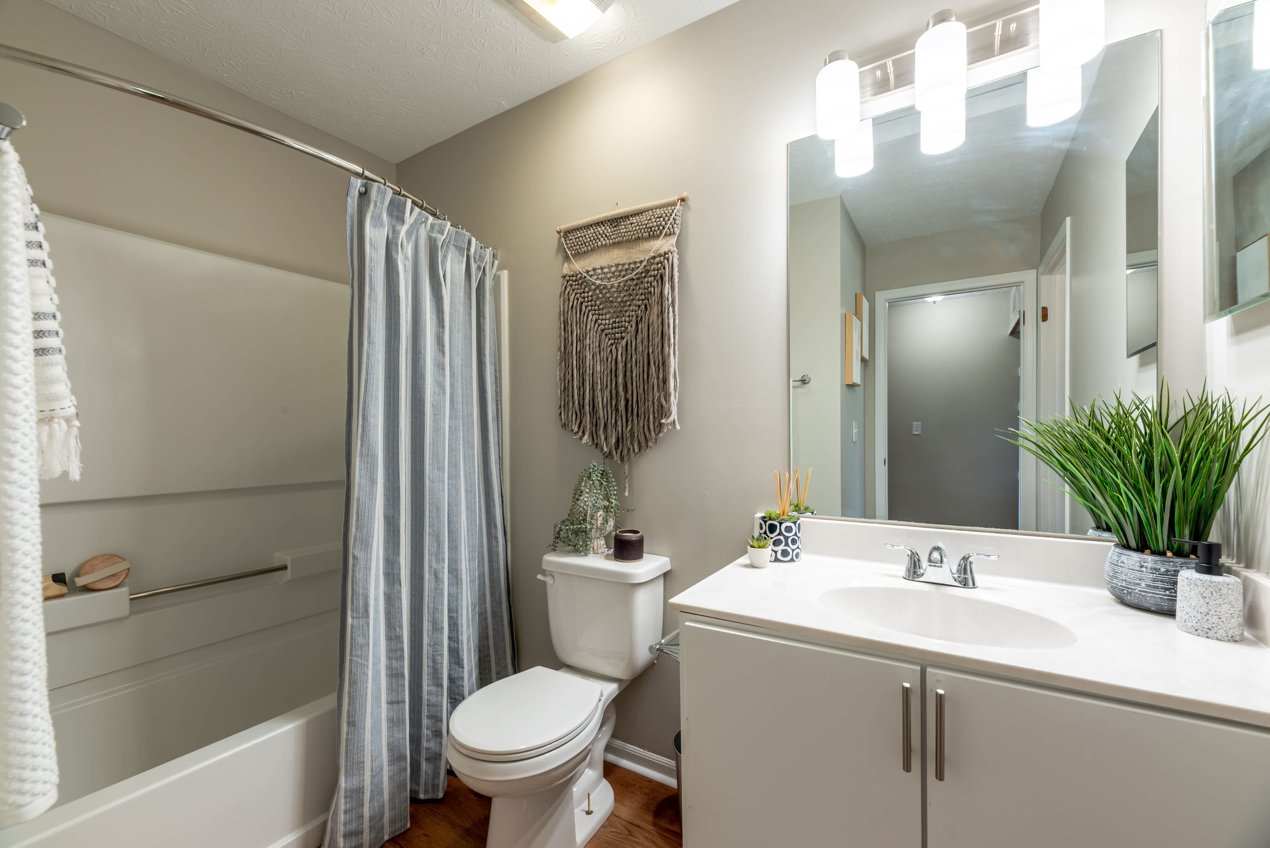 BriceGrove Park Apartments – photo 4