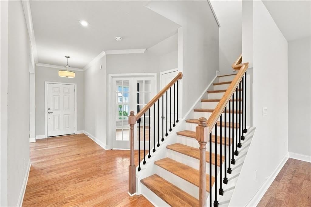 406 Riverclub Road – photo 3