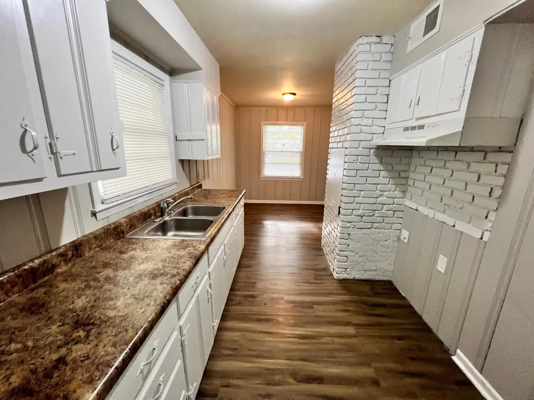 4368 Gardenview Drive – photo 4