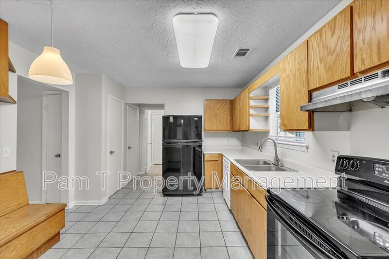 4 Gunpowder Ct. – photo 5