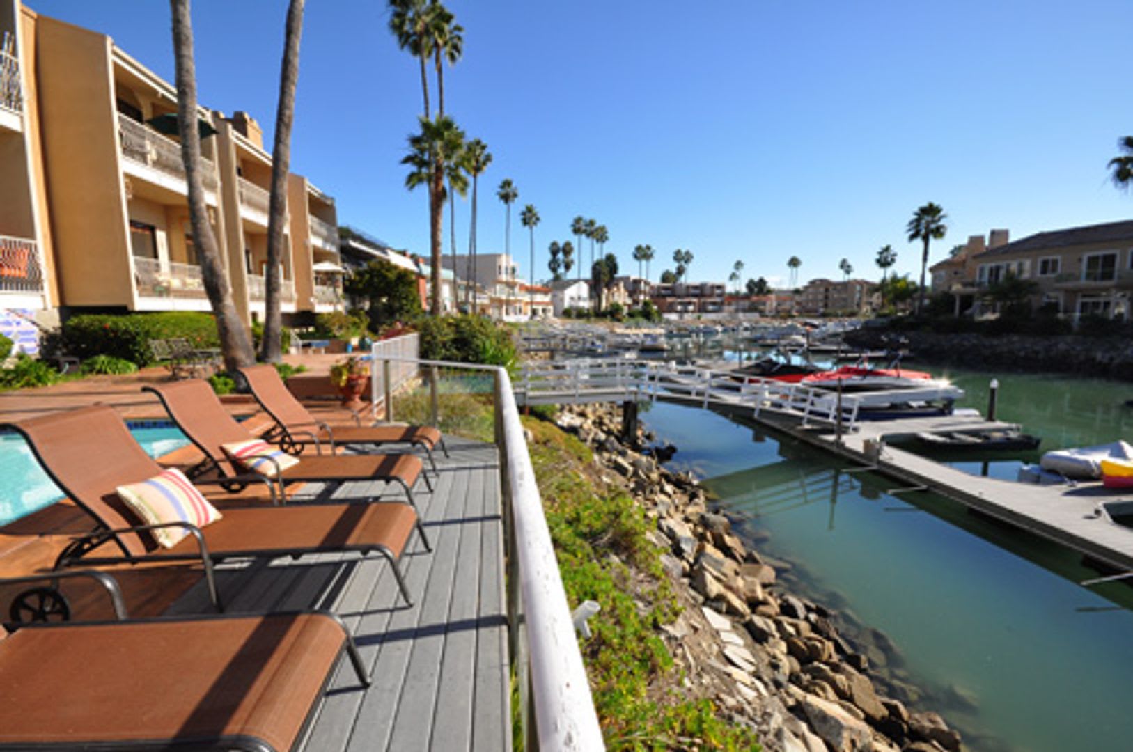 2 Bedroom, 2 Bath Bristol Cove Condo – photo 3