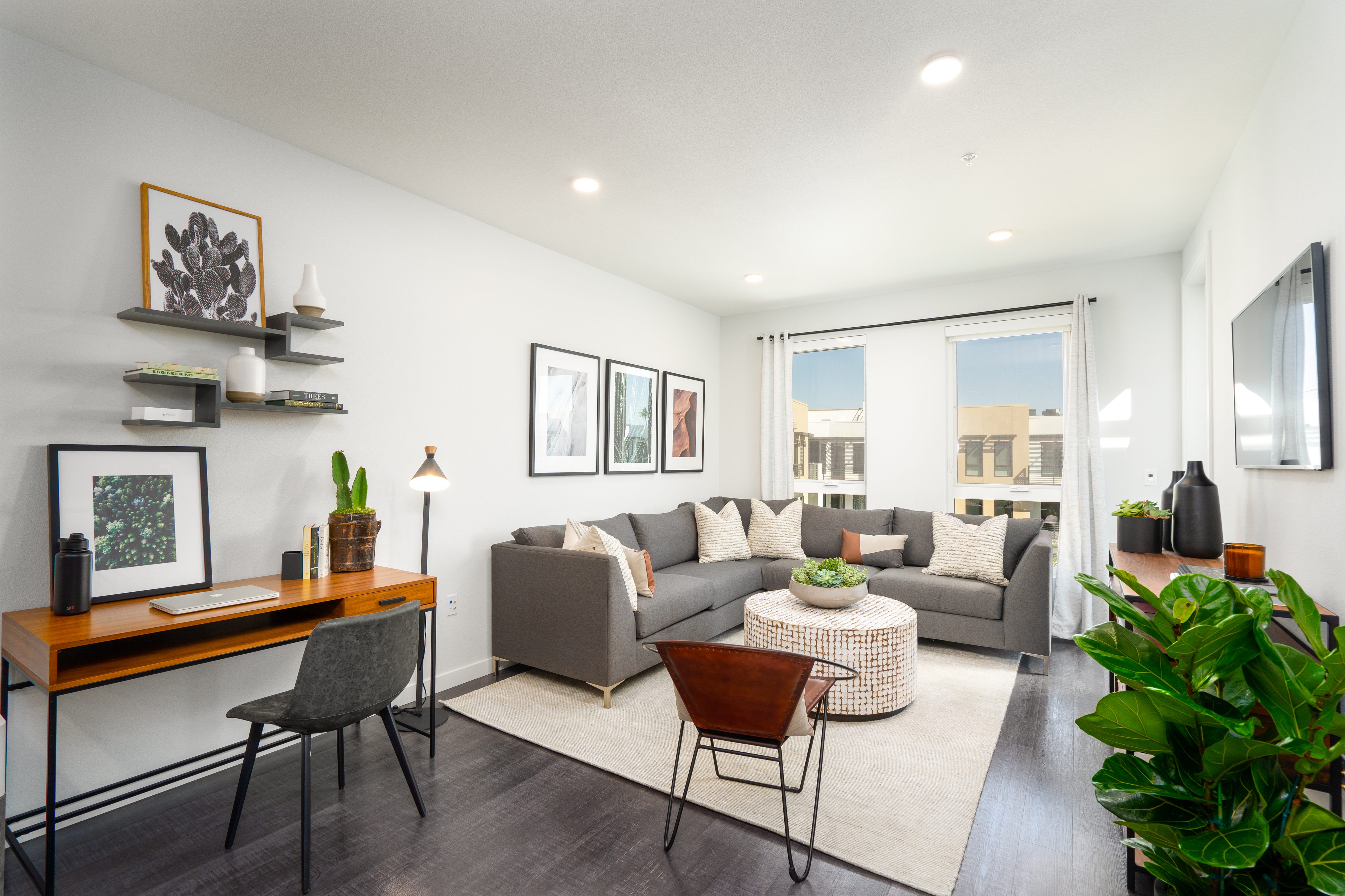 MV Apartments – photo 2
