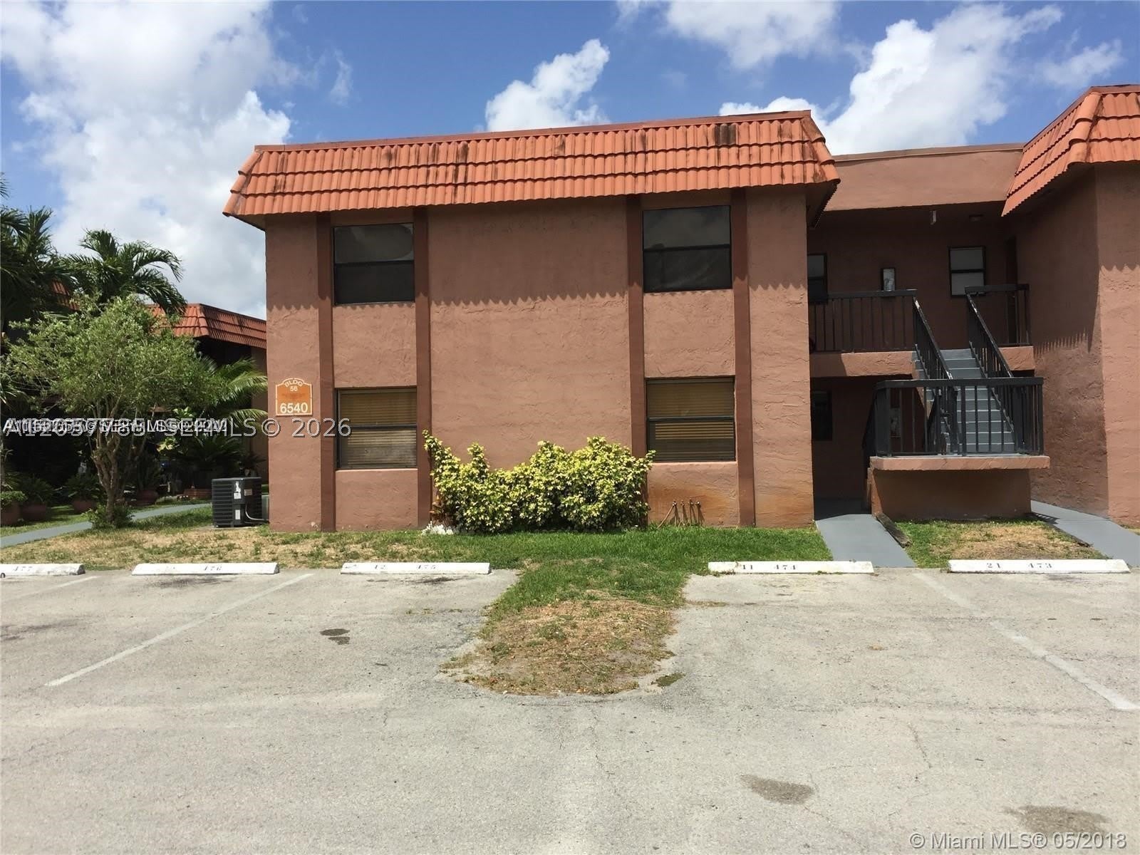 6540 W 27Th Ct – photo 1