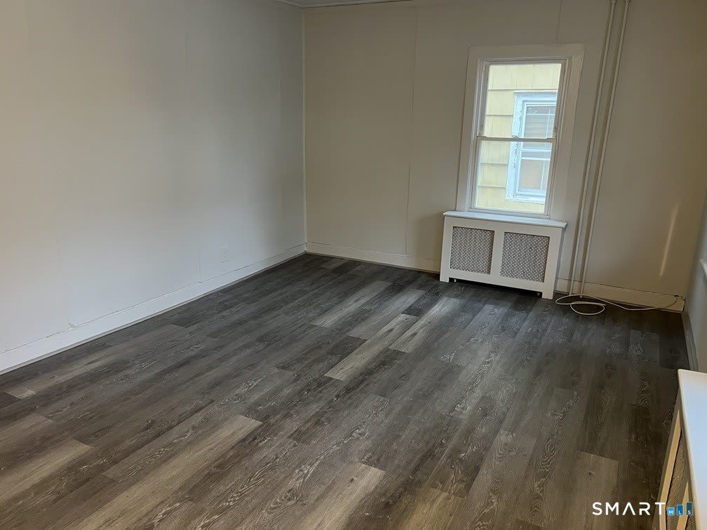 50 W Washington Avenue – photo 1