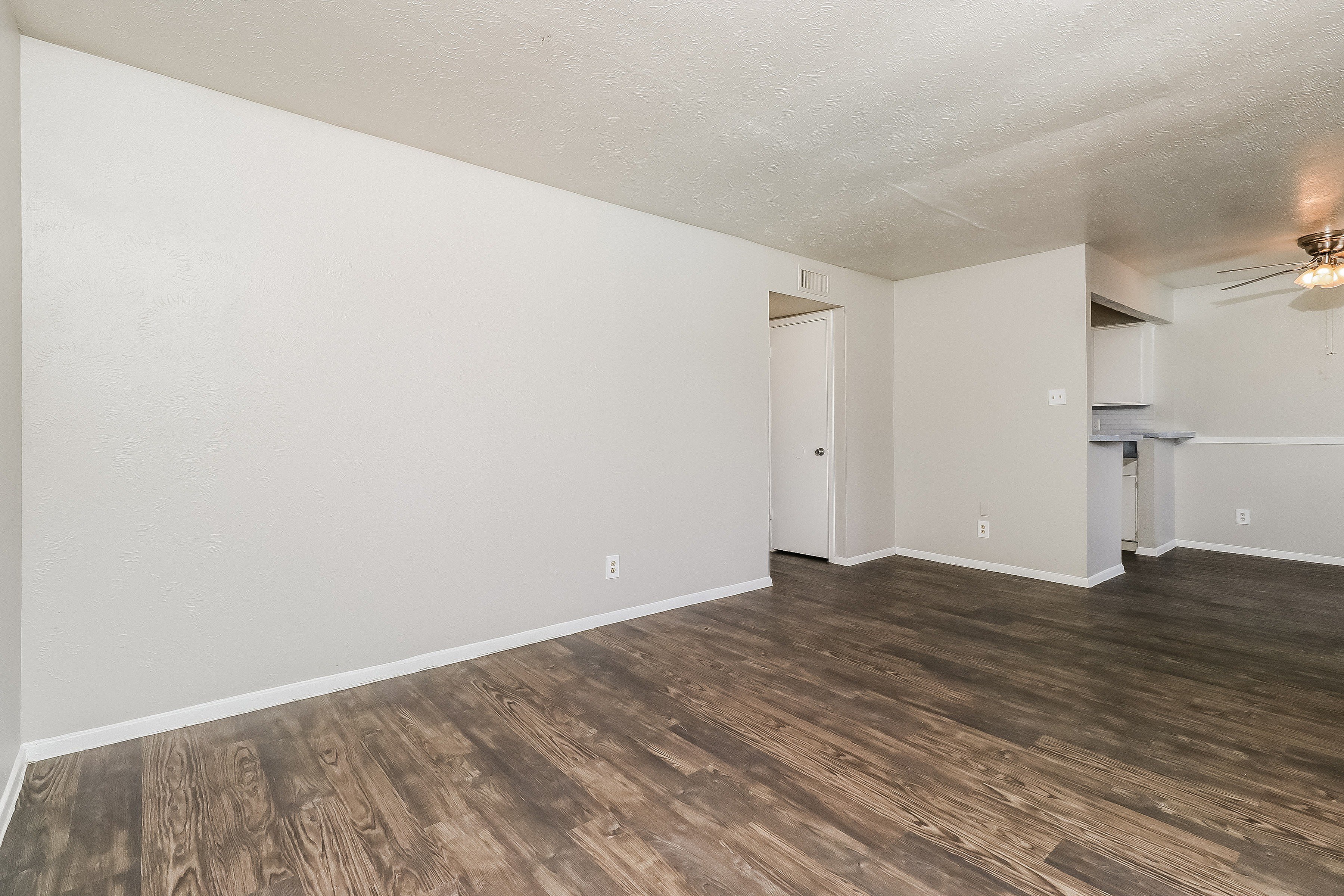 3909 Shellrock Drive – photo 2