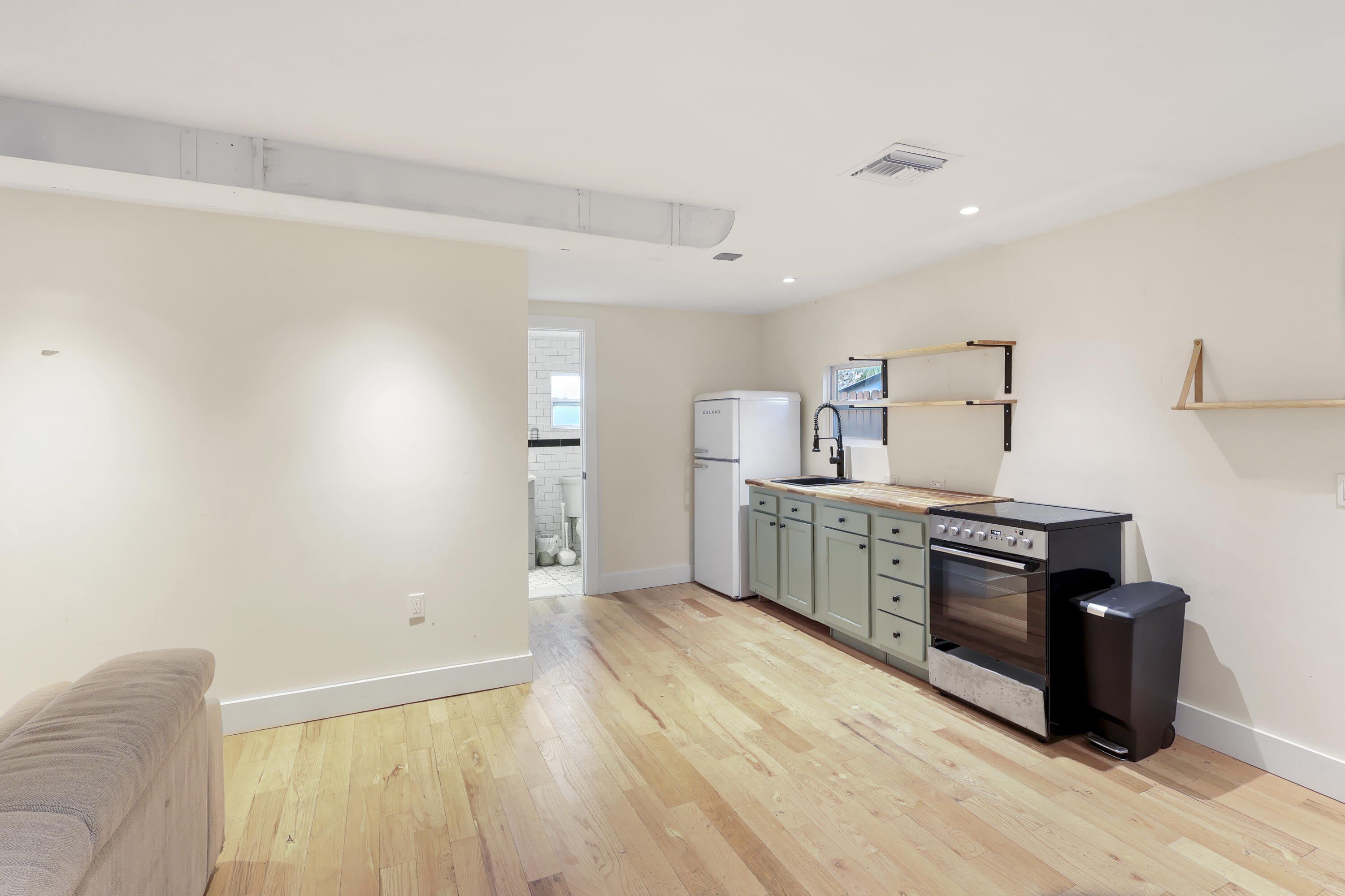 1309 E Florida Avenue – photo 4