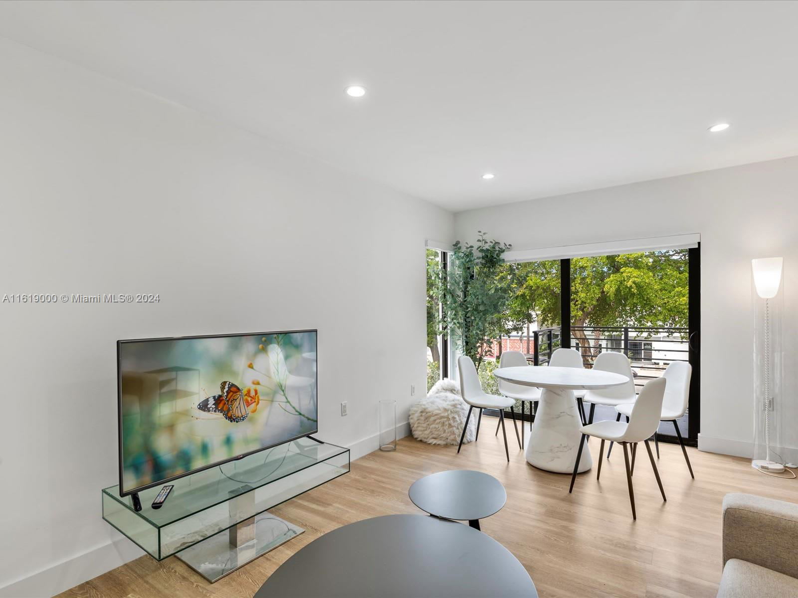 1134 71st Street – photo 3