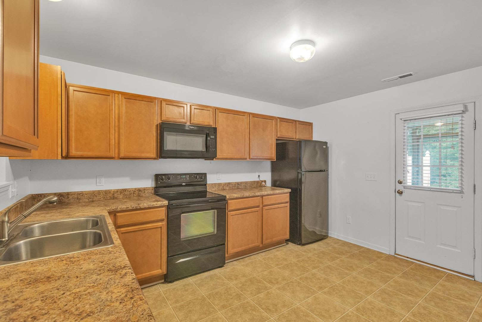 Affordable two bedroom – photo 2