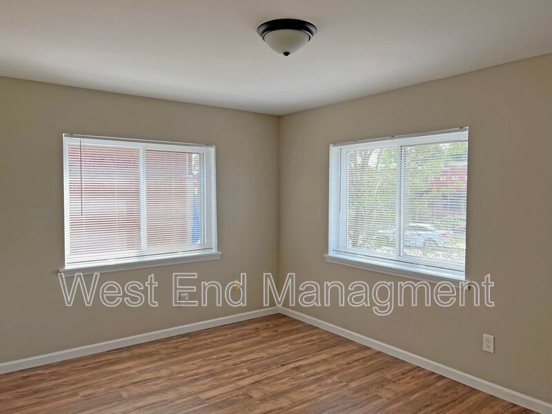 5468 Cologne Ave – photo 4