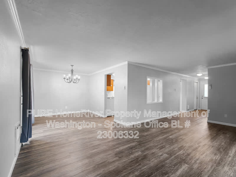 215 S Best Rd – photo 2