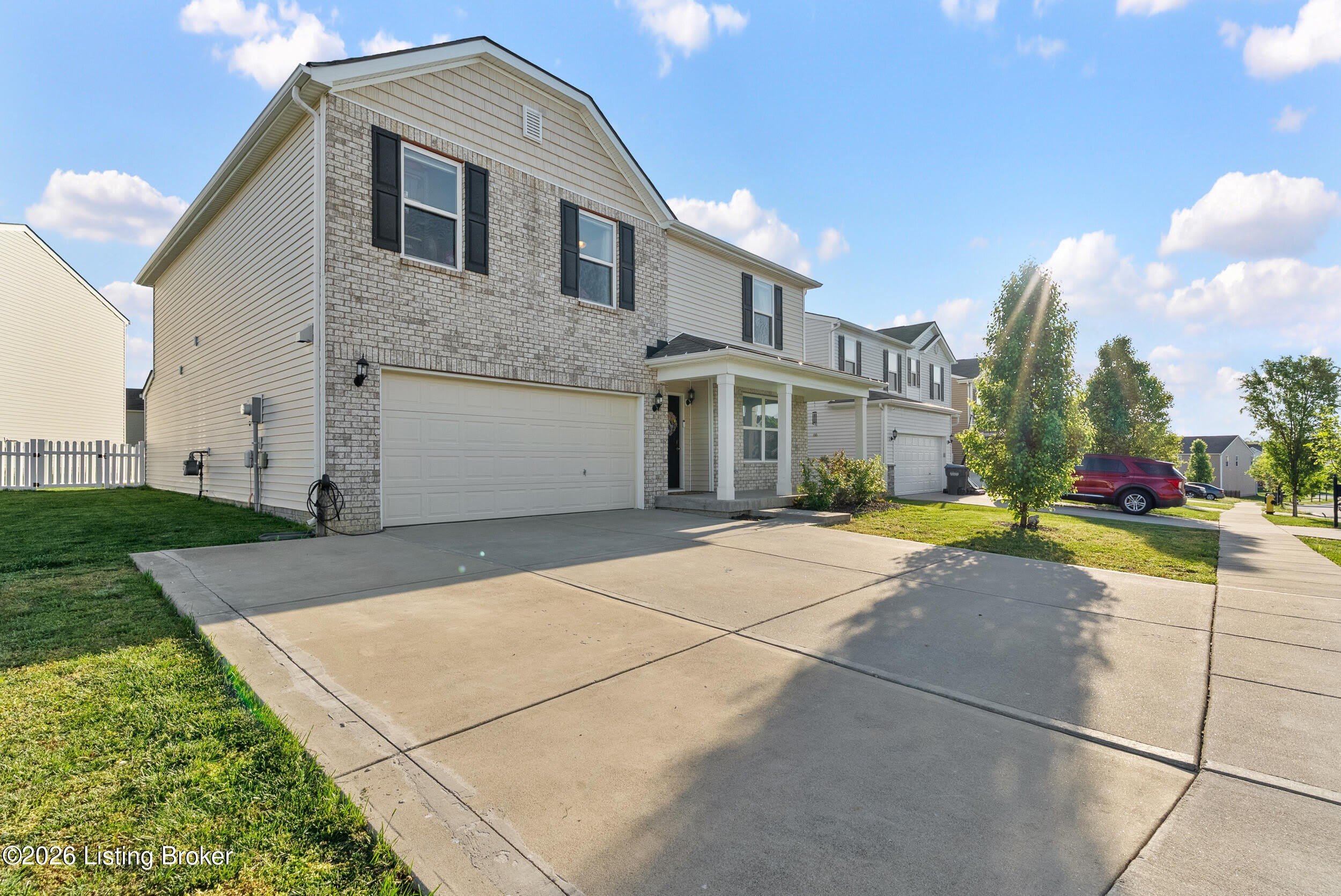 11723 Trottingham Cir – photo 2