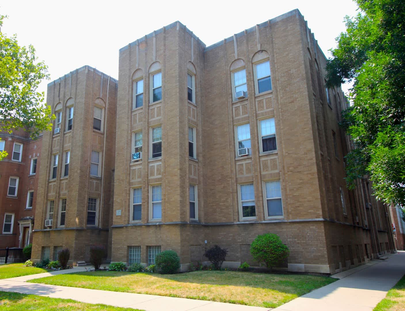 2339 W Rosemont Ave – photo 5