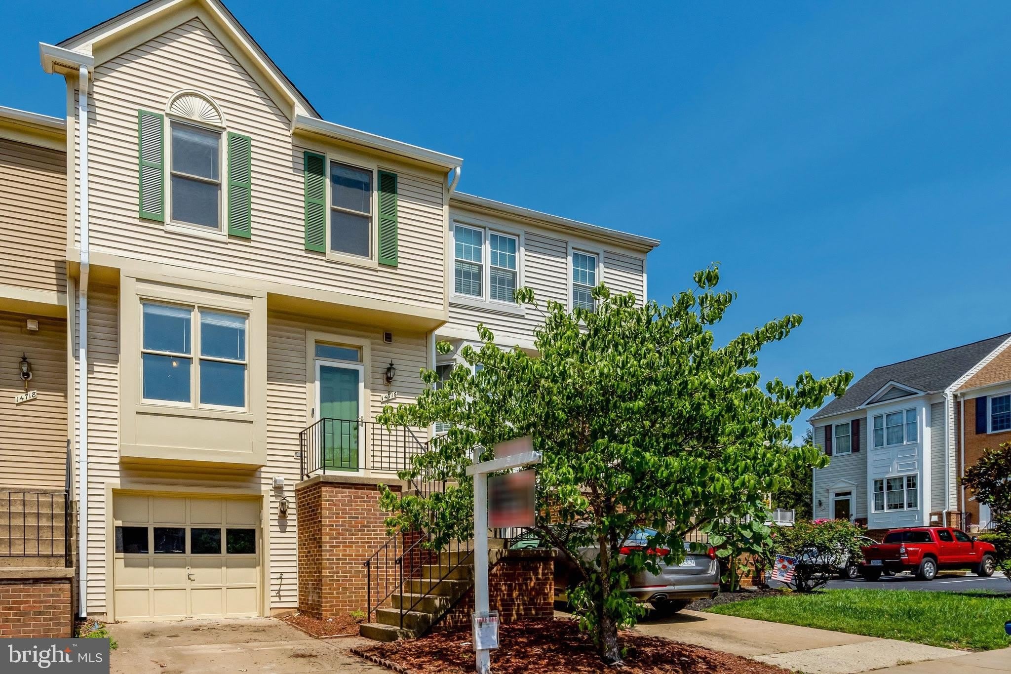 14716 GROBIE POND Lane – photo 1