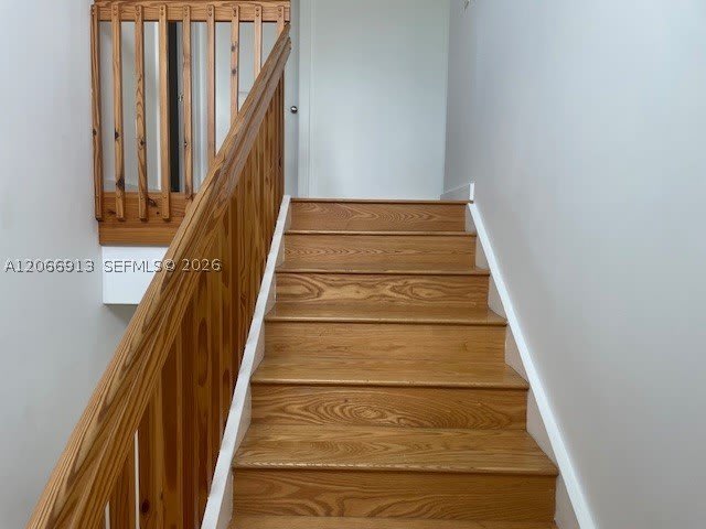 9010 SW 25th St – photo 5