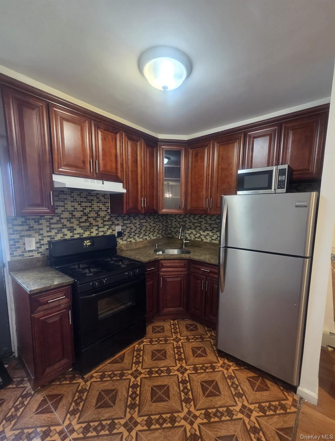 3223 96th Street – photo 2