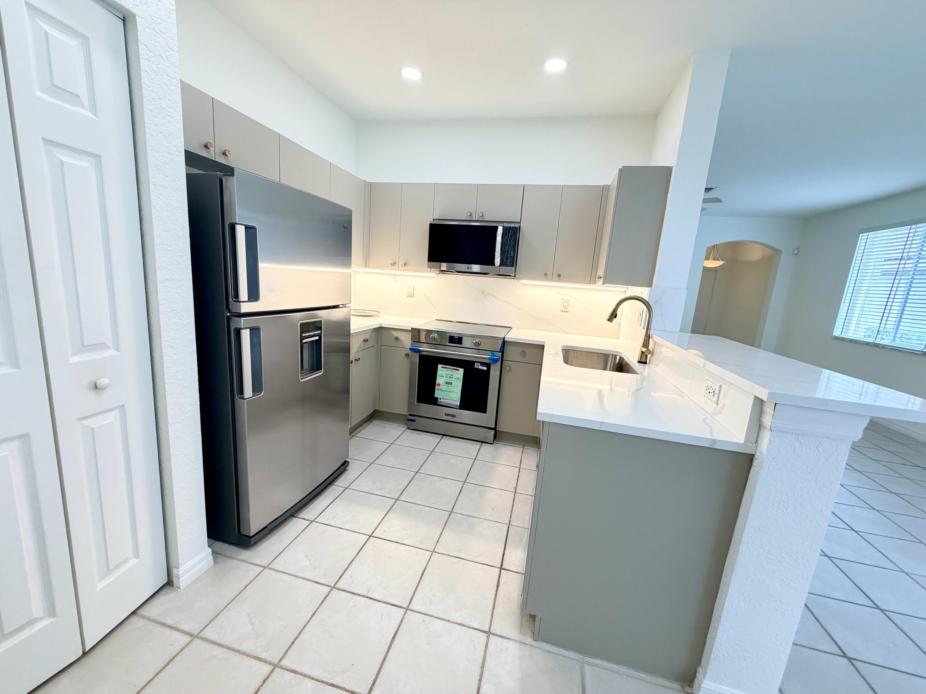 673 CONSERVATION Drive – photo 4