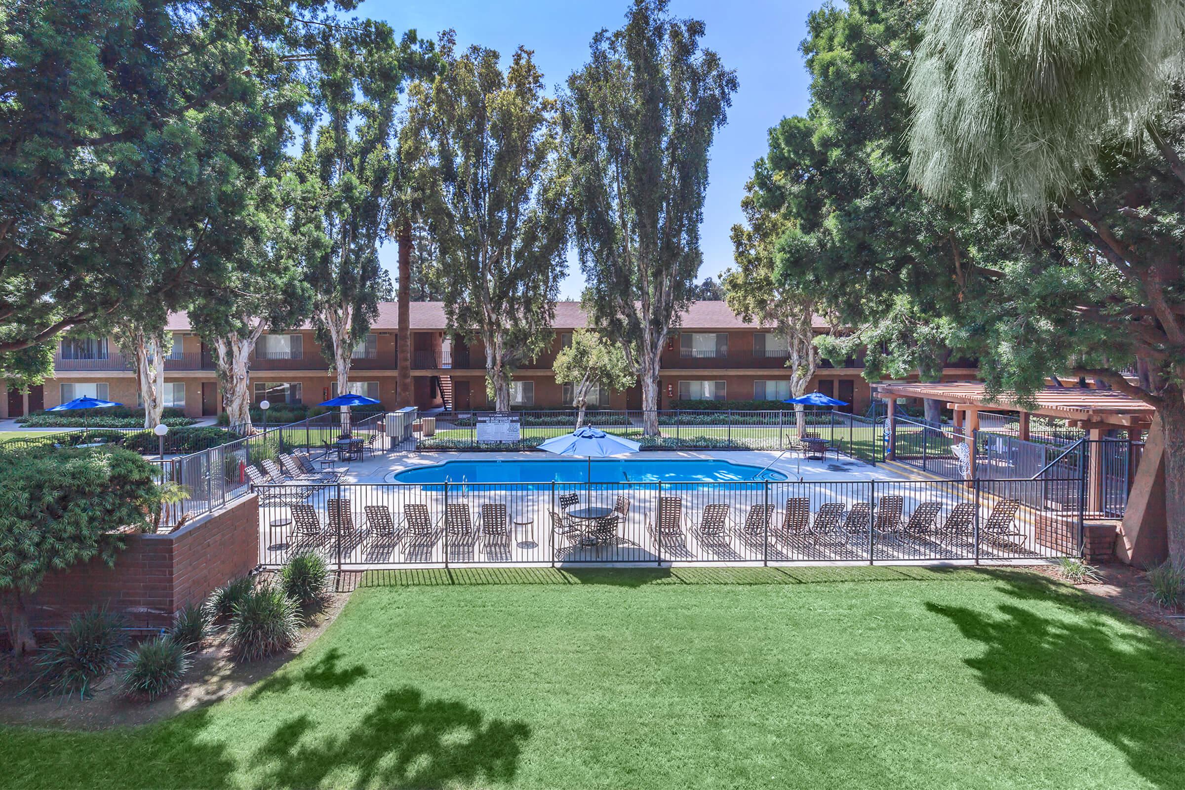 La Ramada Apartment Homes – photo 5