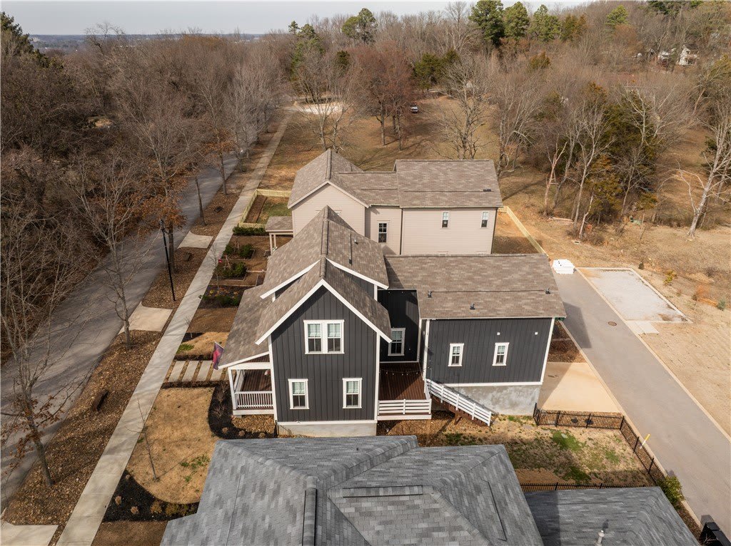 328 N Cross Avenue – photo 4