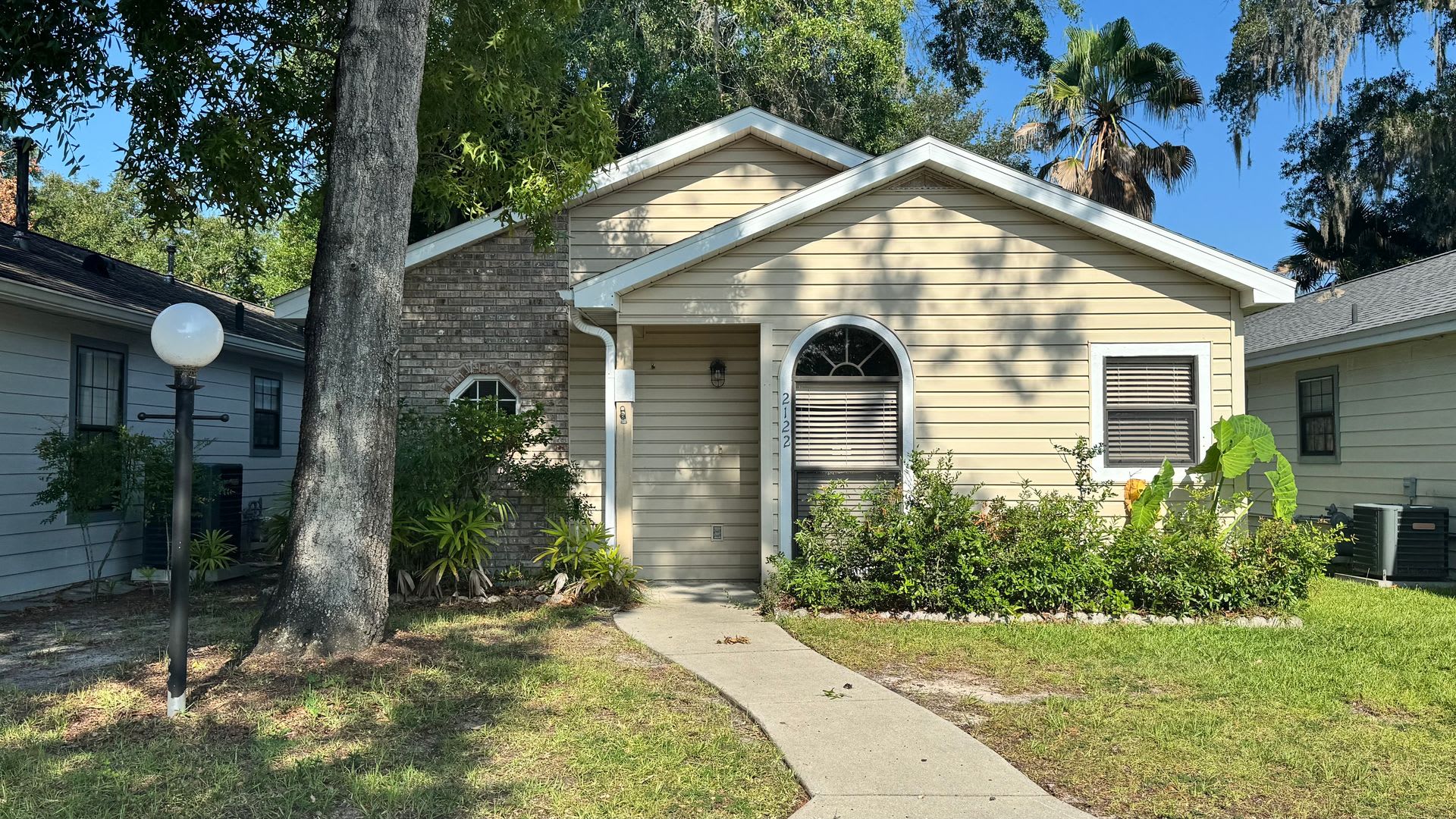 Spacious 2BR/2BA Home with Screened Porch & Fenced Yard For Rent! – photo 1