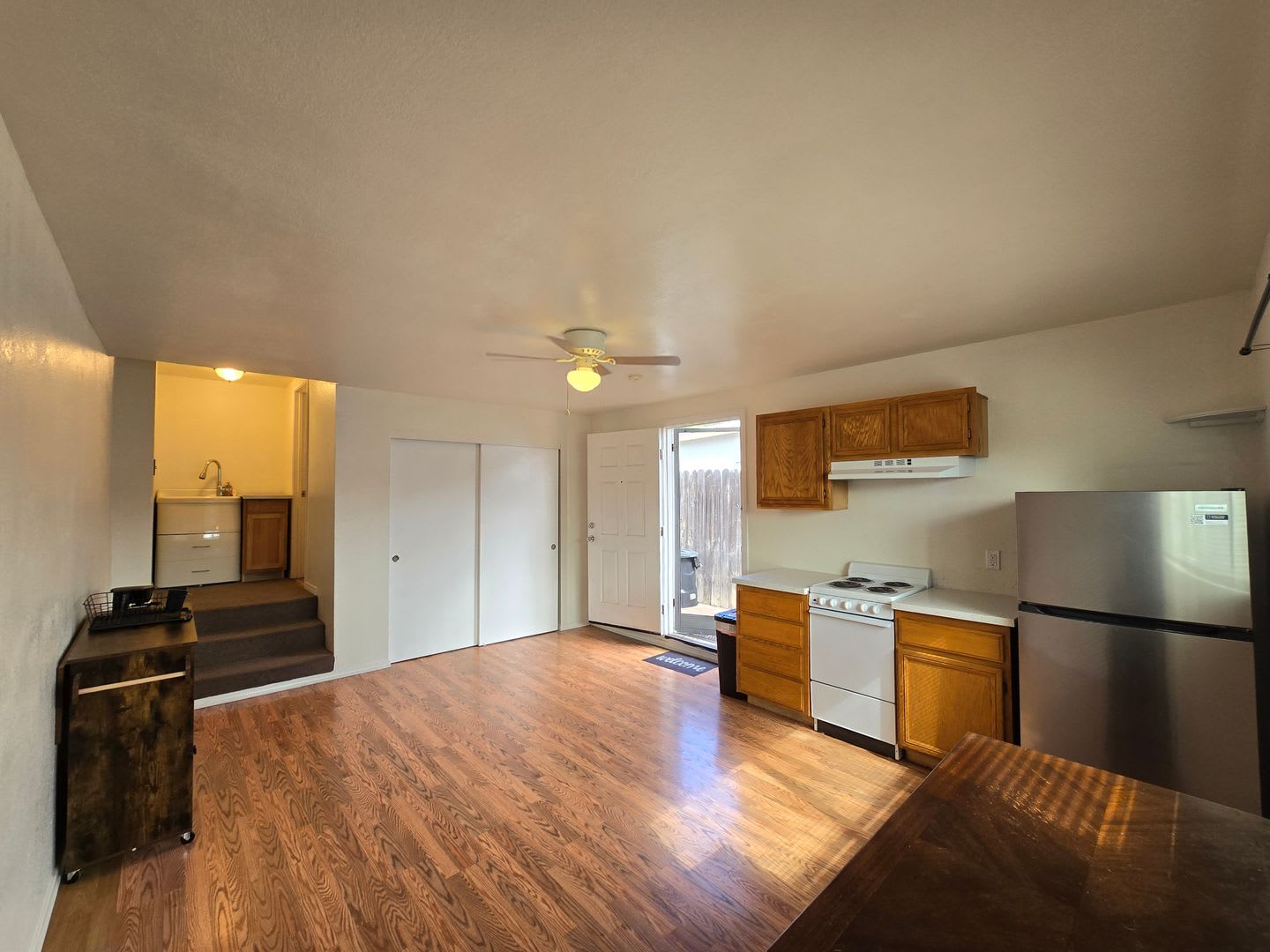 Amazing Studio Only Minutes from J st Marina – photo 2