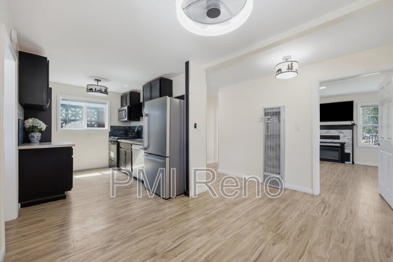 1515 North Carson Street – photo 4