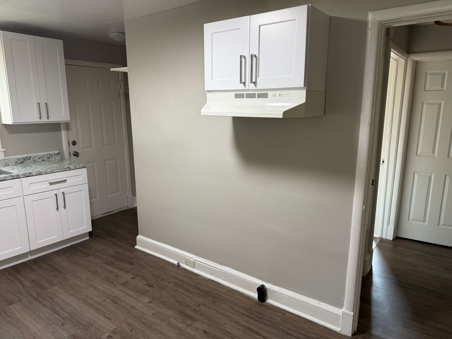 Adorable One Bedroom Duplex Near NoDa! – photo 5