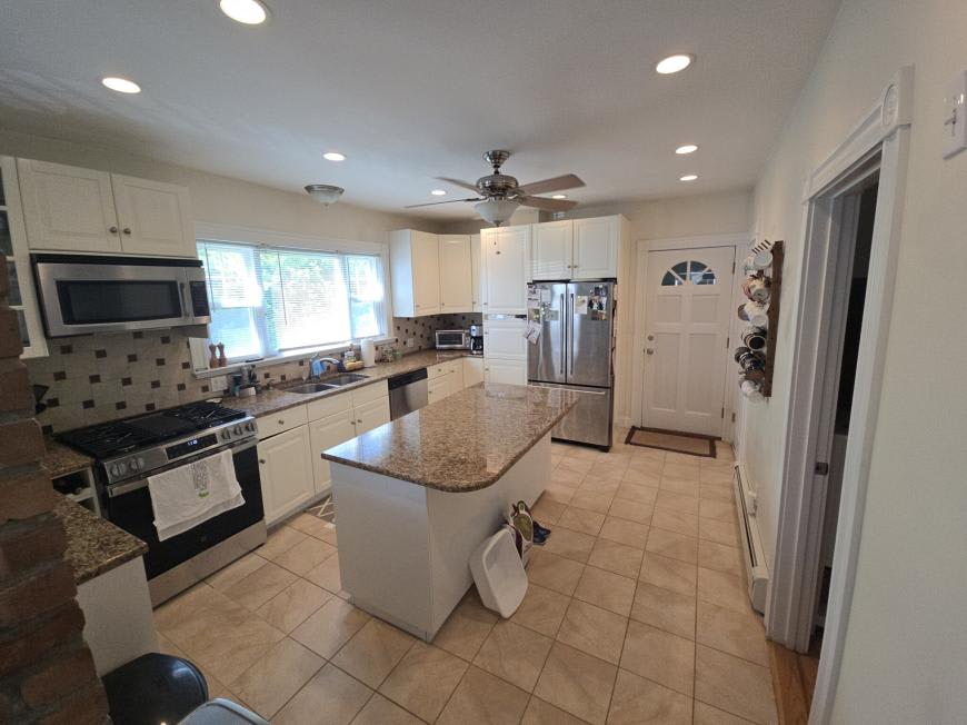 146 Hillside Rd. – photo 3